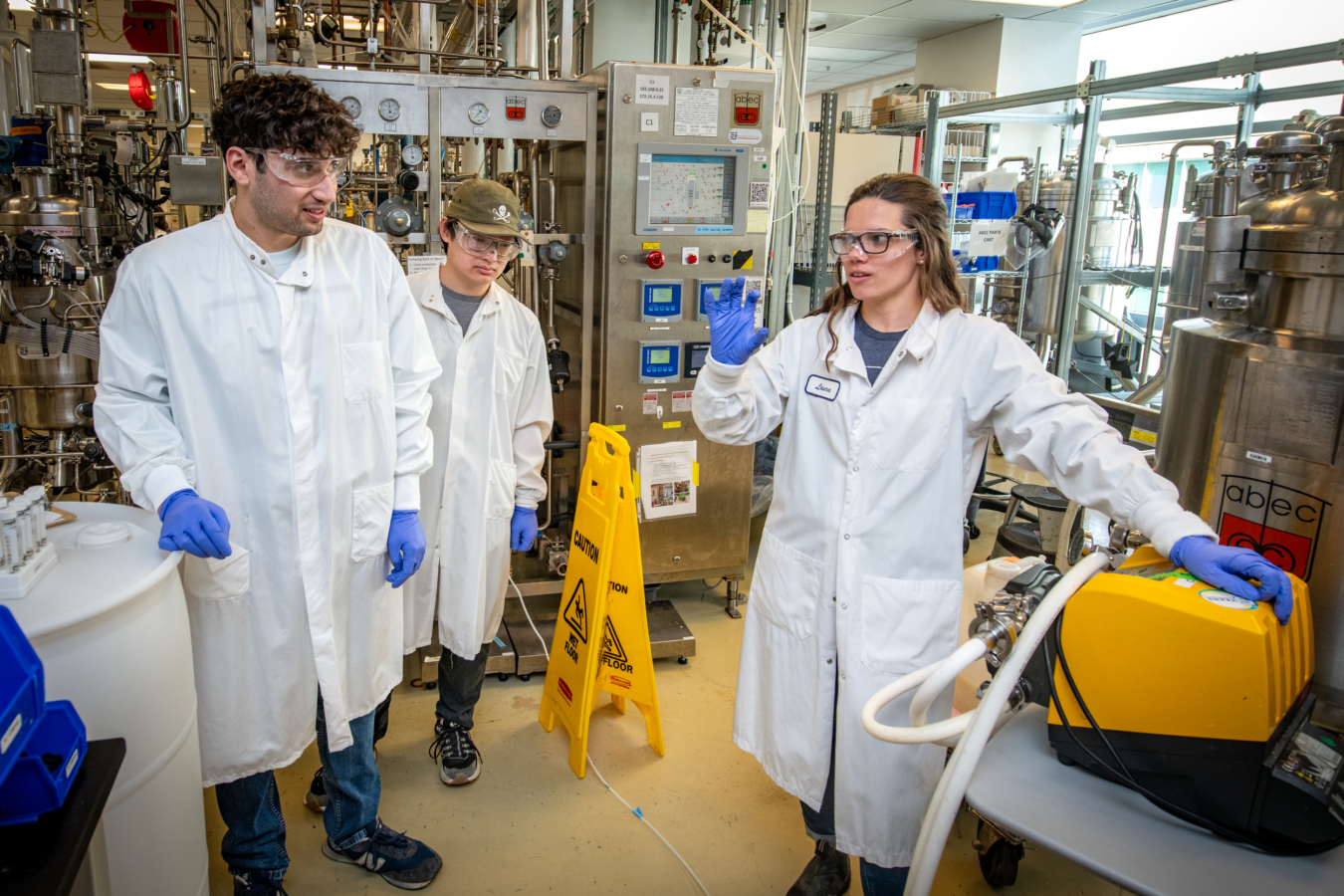 
The Advanced Bioprocess Engineering Laboratory course, part of UC Berkeley’s Master of Bioprocess Engineering program, provides students with hands-on experience with bioprocessing equipment at the Advanced Biofuels and Bioproducts Process Development Unit. 